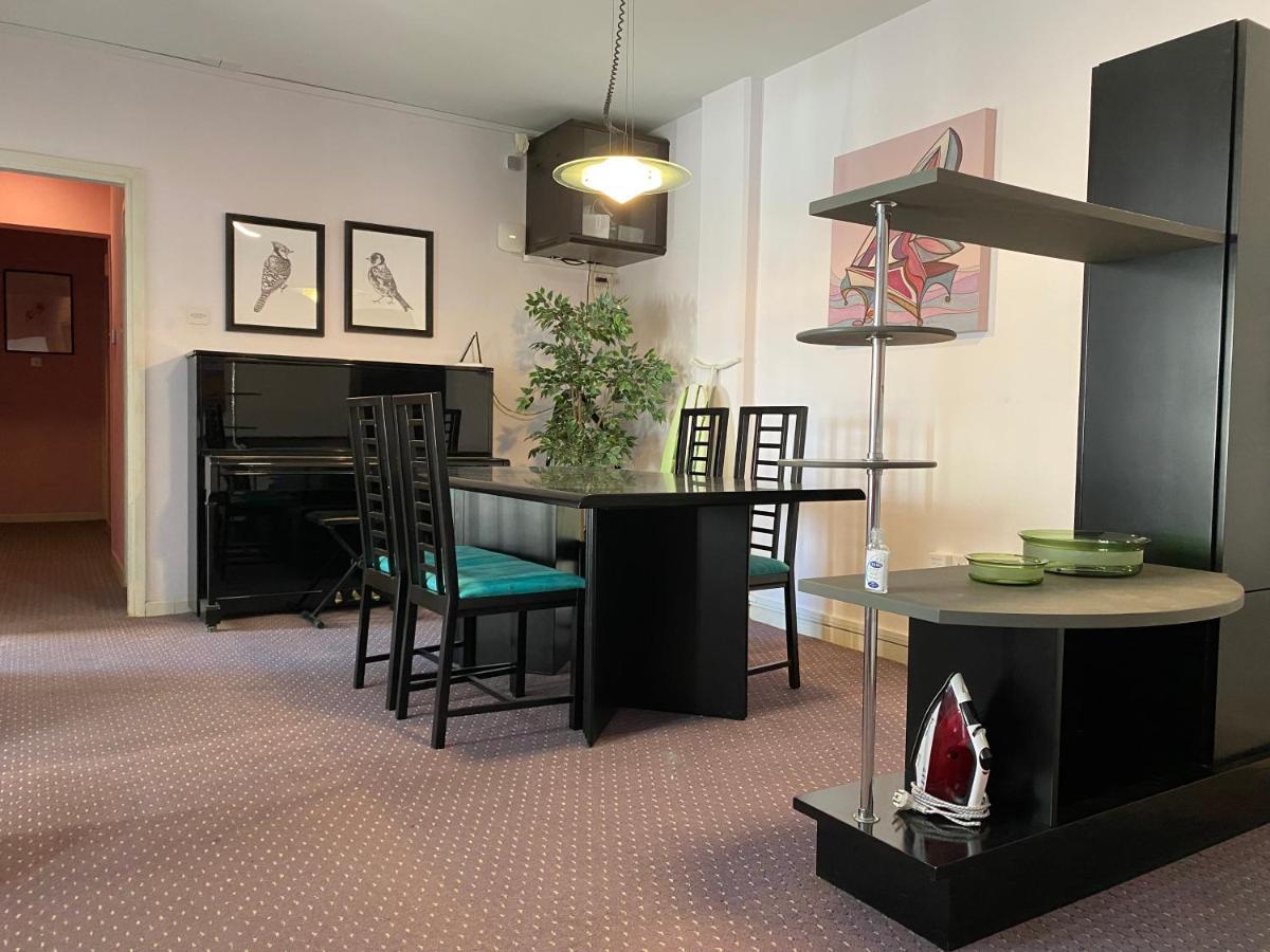 Private Room In A Shared Flat At Best Location Lemesos Exteriér fotografie