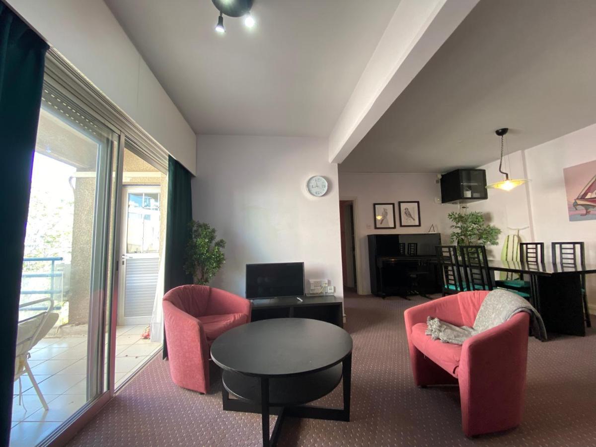 Private Room In A Shared Flat At Best Location Lemesos Exteriér fotografie